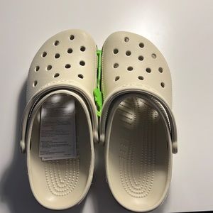 Beige Crocs Women’s Size 8
